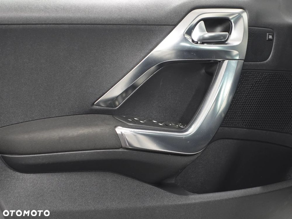 Peugeot 2008 e-HDi FAP 92 ETG6 STOP & START Allure - 17