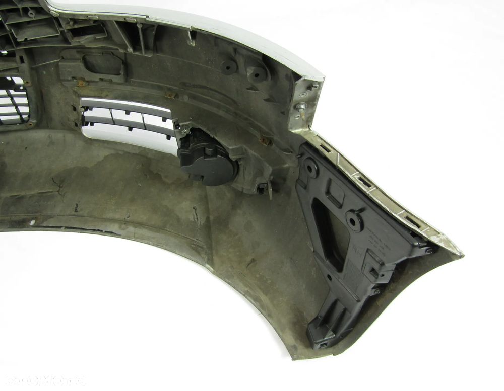 Zderzak przedni Audi A6 C6 04 - 08 Bez otworów Lakier LA7W - 20