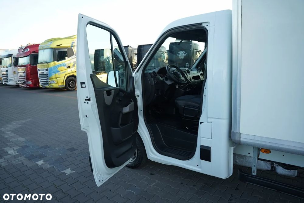 Renault MASTER   / KONTENER - 4,5  M / WINDA DHOLLANDIA - 750 kg / SPROWADZONY - 23