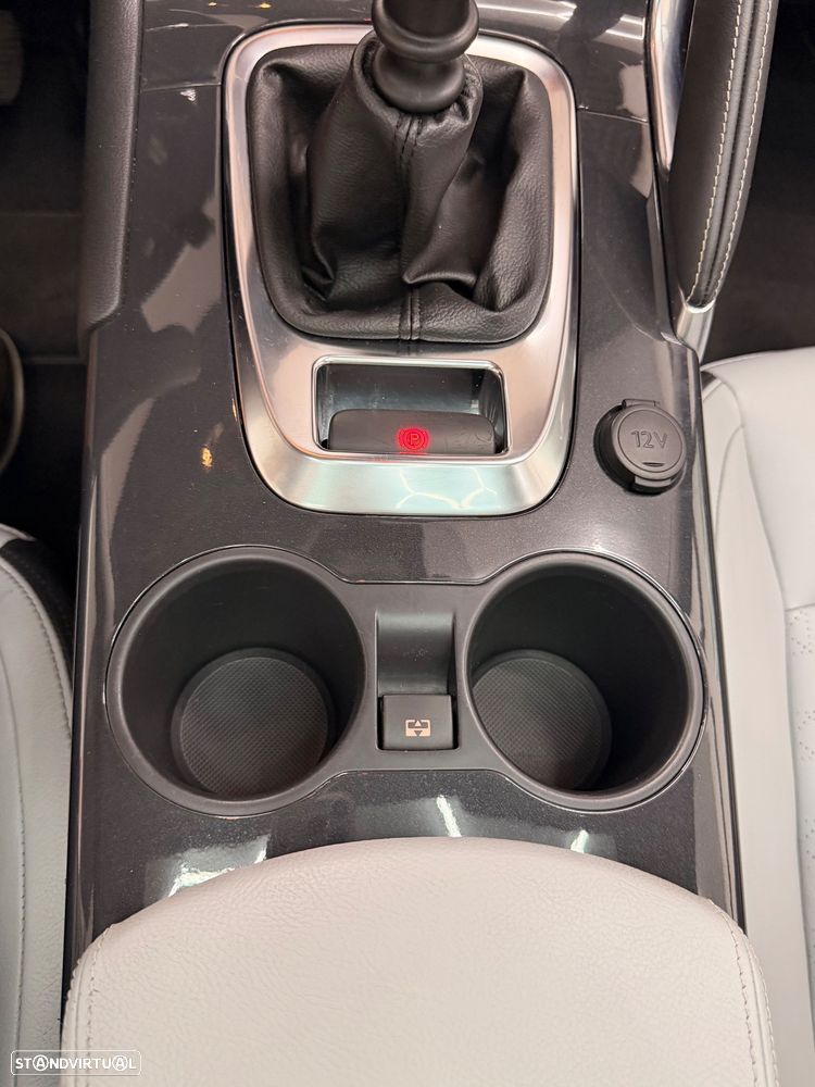 Peugeot 3008 1.6 HDi Roland Garros - 56