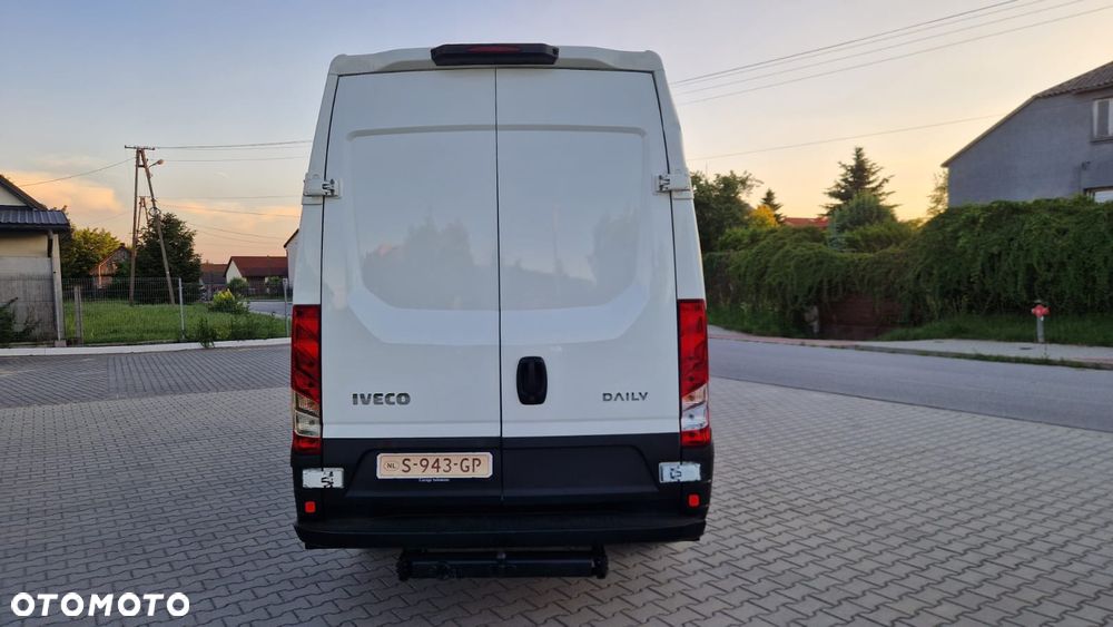 Iveco DAILY 35 Klima Elektryka Tempomat Na Bliźniaku Furgon 3os. Hak Serwis - 38