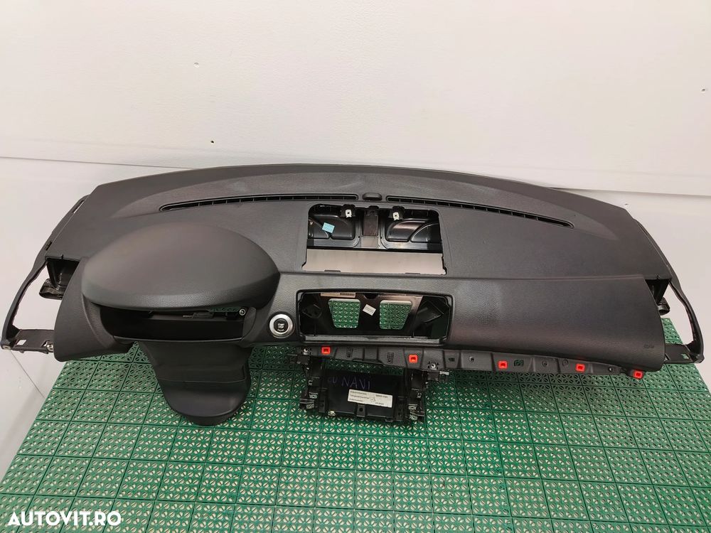 Plansa bord BMW seria 1 E81/82/87 Facelift pentru masini cu navigatie de fabrica( contine airbag pasager) - 7