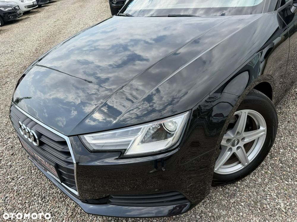 Audi A4 Avant 2.0 TDI ultra design - 31