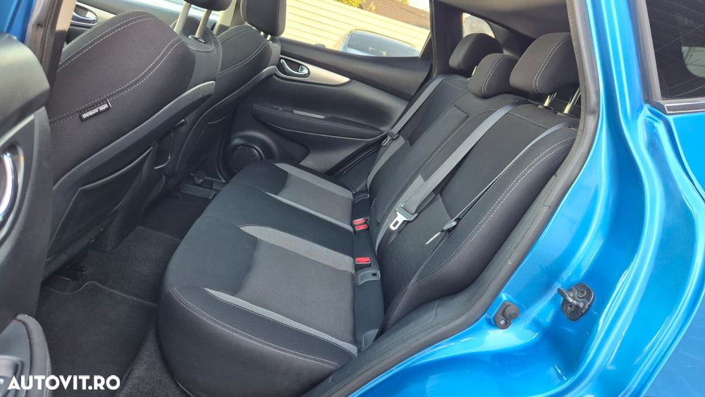 Nissan Qashqai 1.5 DCI Start/Stop N-Connecta - 20