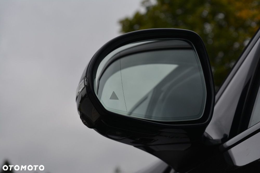 Mercedes-Benz Klasa E - 14