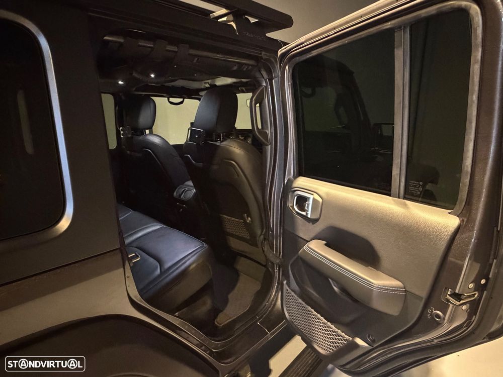 Jeep Wrangler Unlimited 2.0 TG 4xe Rubicon - 24