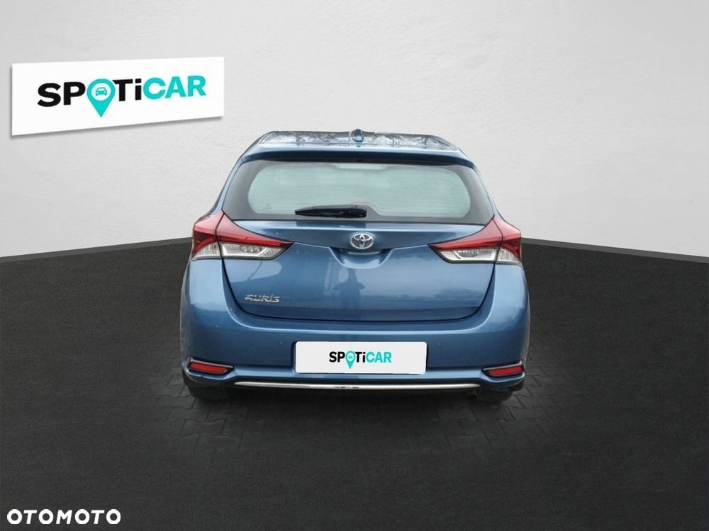 Toyota Auris 1.6 Premium - 6