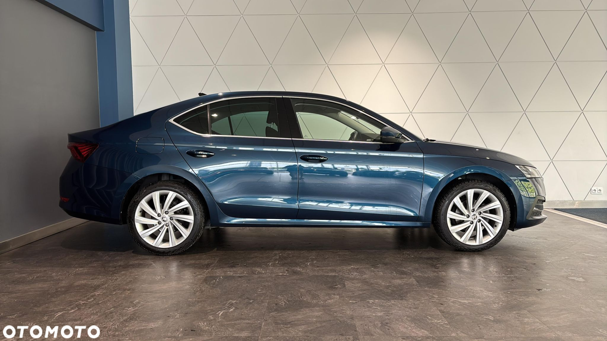 Skoda Octavia 2.0 TDI Style DSG - 6