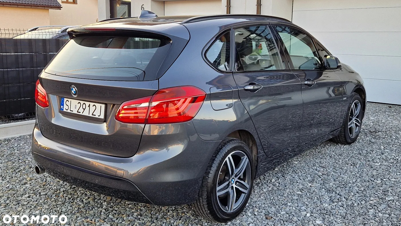 BMW Seria 2 218d Active Tourer Sport-Aut Sport Line - 29