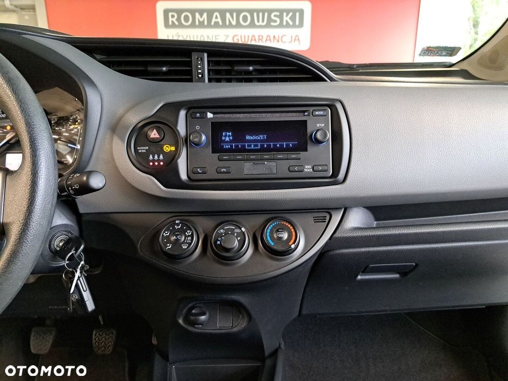 Toyota Yaris - 21