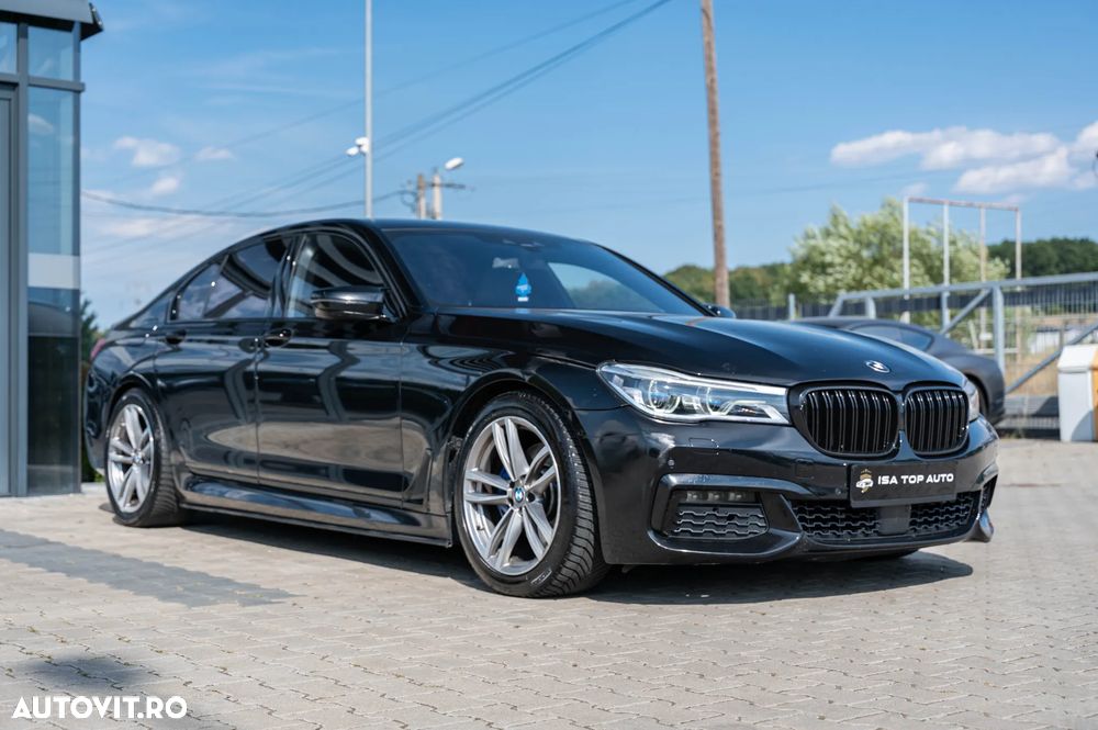 BMW Seria 7 740d xDrive - 38