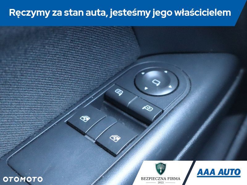 Opel Astra - 17