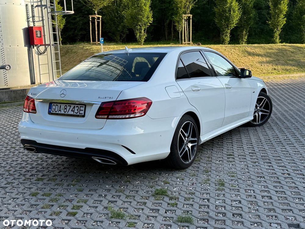 Mercedes-Benz Klasa E 220 BlueTEC 4Matic 7G-TRONIC Edition - 11