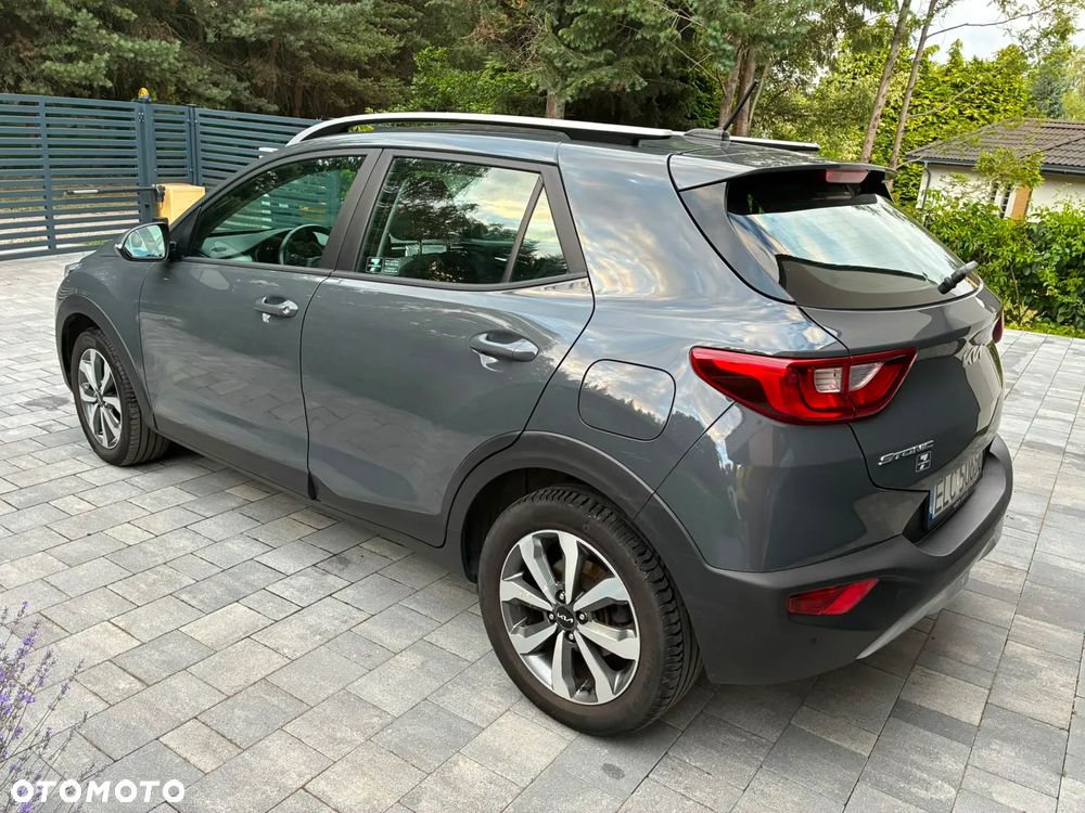Kia Stonic 1.2 L - 5