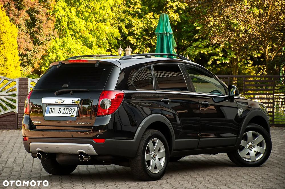 Chevrolet Captiva 2.4 2WD 7 Sitzer LS Family Edition - 16