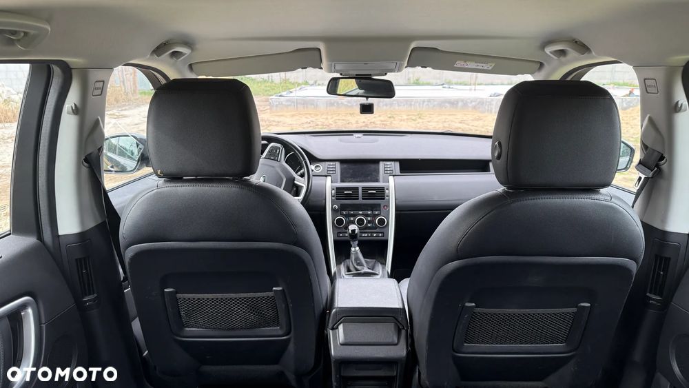 Land Rover Discovery Sport 2.0 TD4 HSE - 9