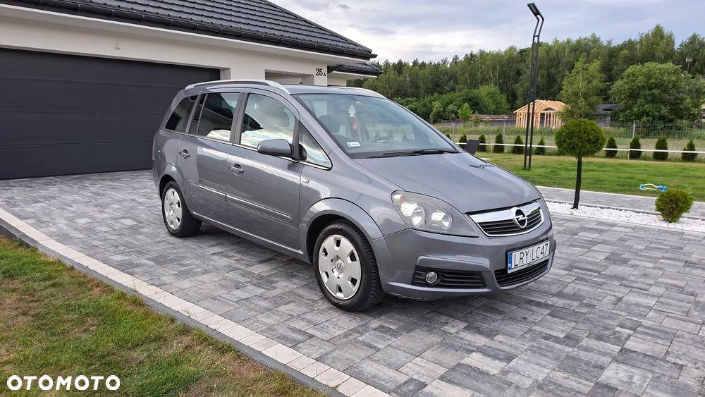 Opel Zafira 1.8 Enjoy - 14