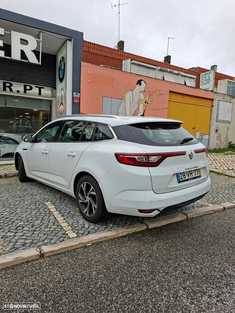 Renault Mégane Sport Tourer 1.5 Blue dCi Zen - 3