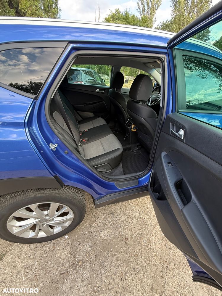 Hyundai Tucson 1.6 GDI 2WD 6MT Style - 13
