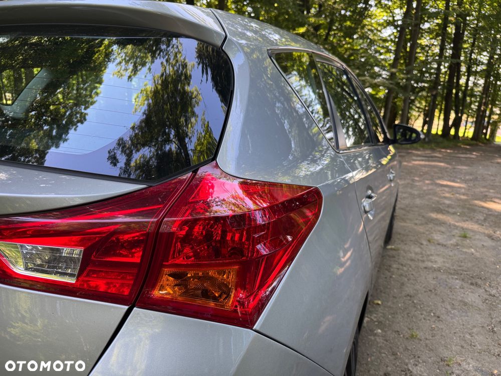 Toyota Auris 1.6 Valvematic START Edition - 14