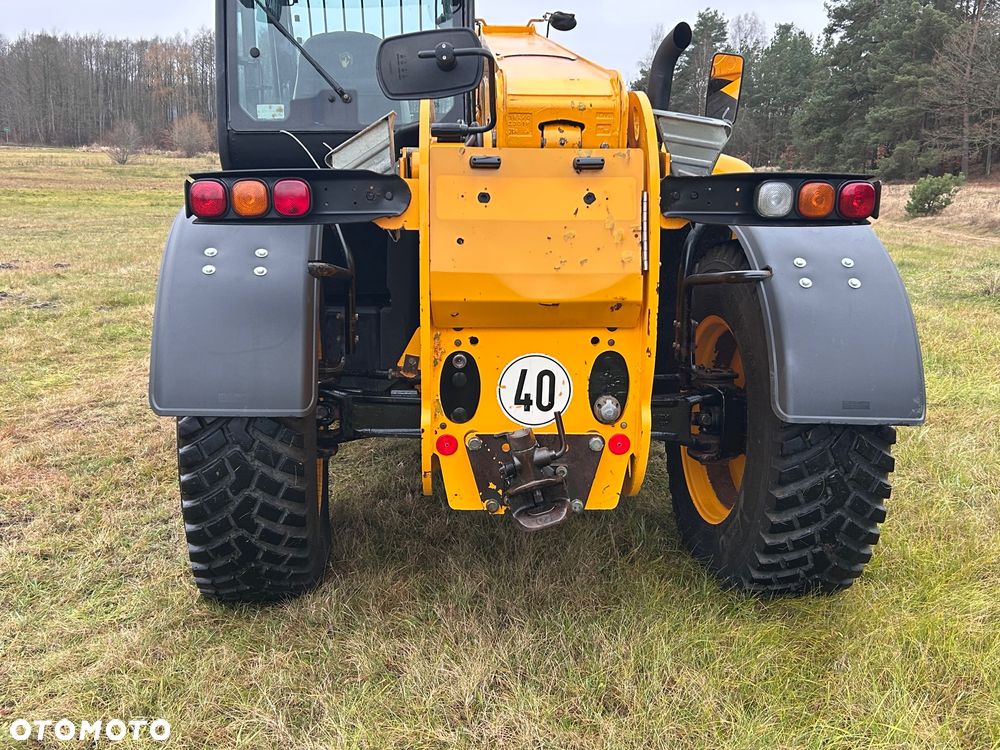 JCB - 6