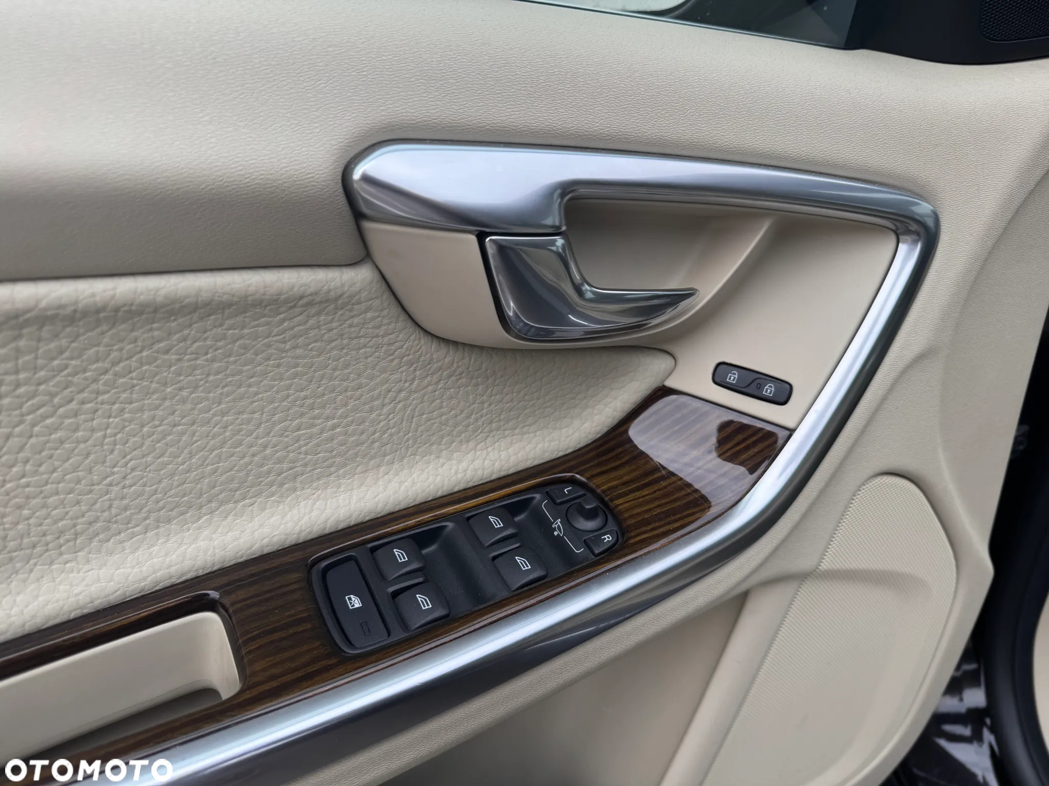 Volvo S60 - 12