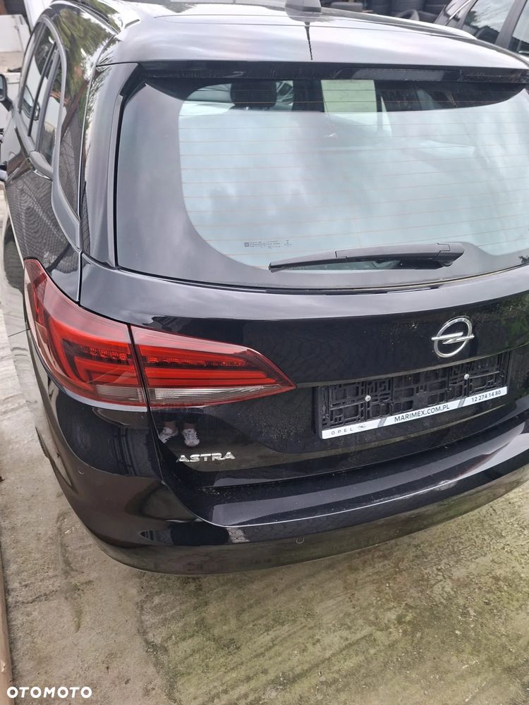 Opel Astra 1.2 Turbo Business Elegance - 7