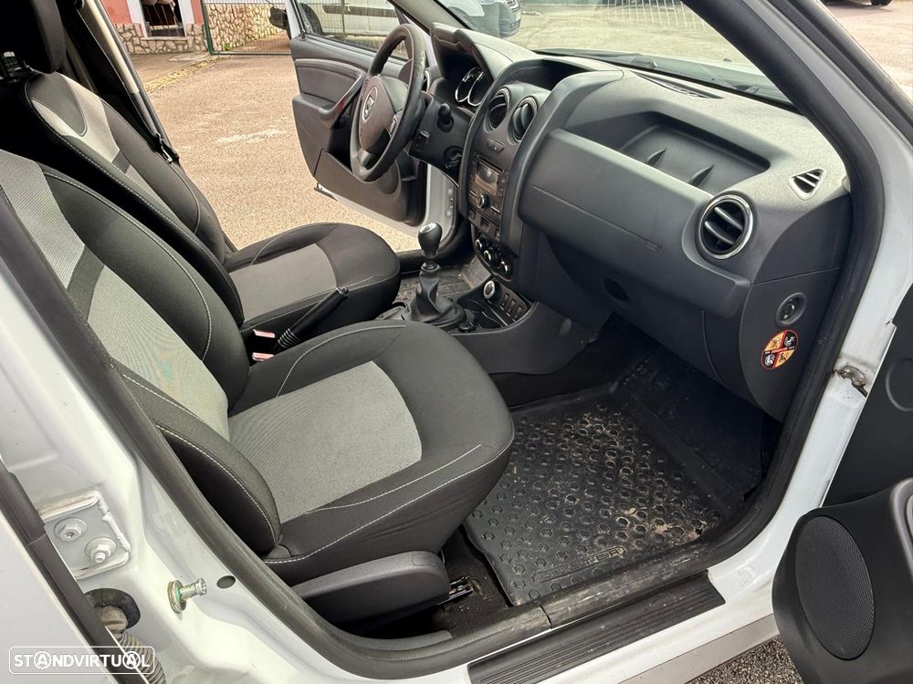 Dacia Duster 1.5 dCi SL Explorer 4WD - 29
