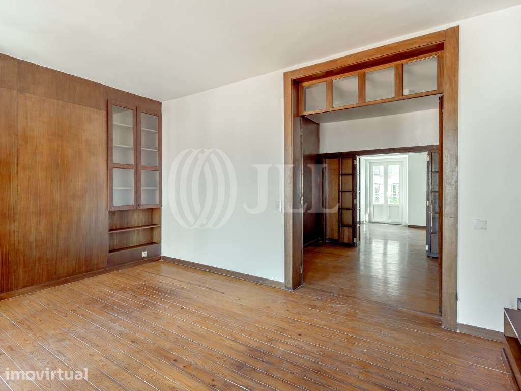 Apartamento T2+1 remodelado, no Príncipe Real, em Lisboa - Grande imagem: 4/22