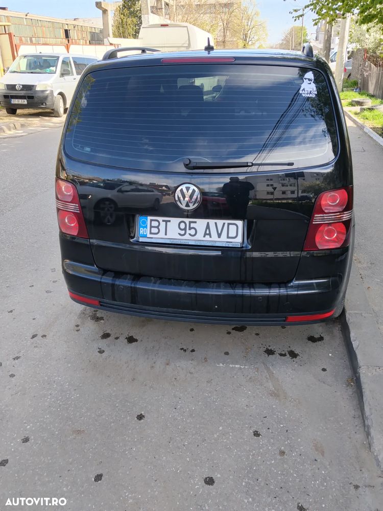 Volkswagen Touran 1.9 TDI Highline - 5