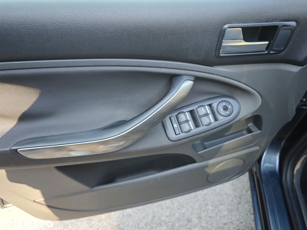 Ford C-MAX 1.6 Trend - 22