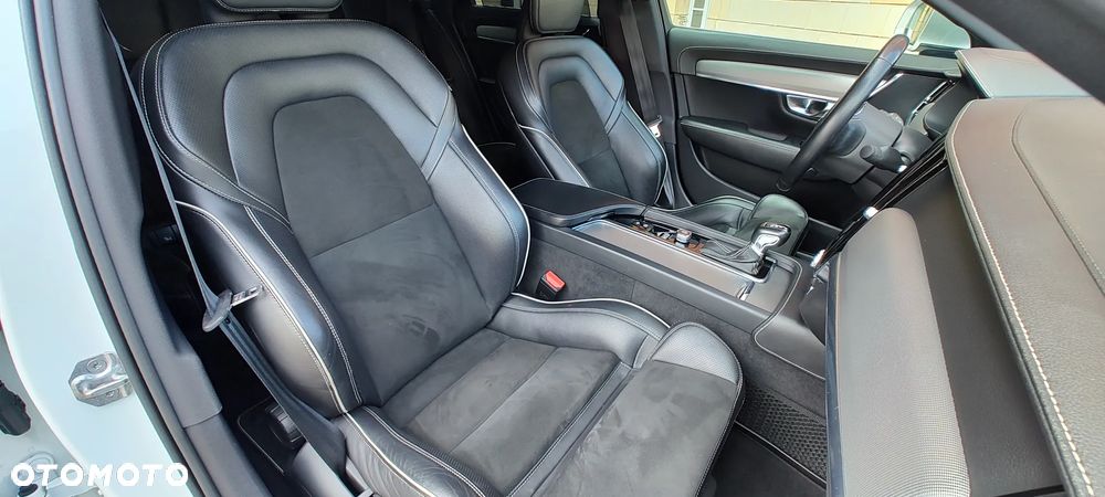 Volvo S90 D4 R-Design - 17