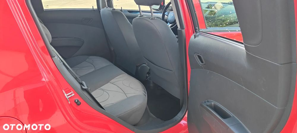 Chevrolet Spark 1.2 LS+ - 33