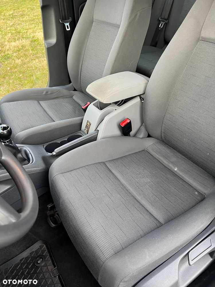 Volkswagen Golf 1.9 TDI Trendline - 5