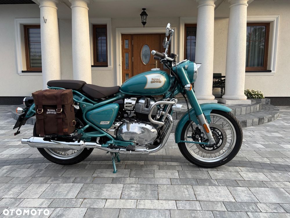 Royal Enfield Classic - 3