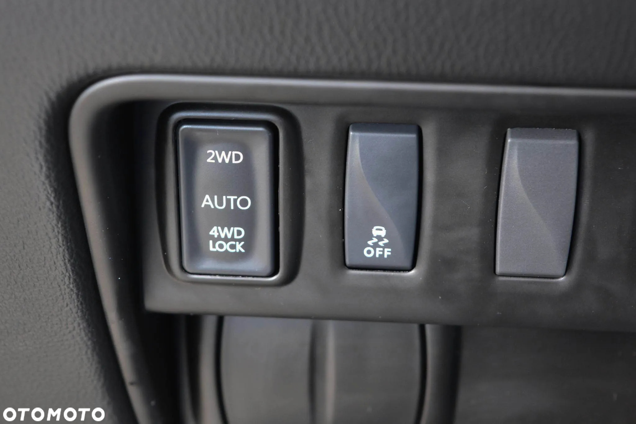 Renault Koleos 2.0 dCi Intens 4x4 X-Tronic - 27