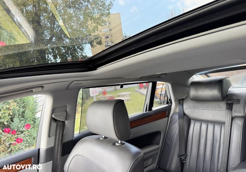 Volkswagen Phaeton - 8