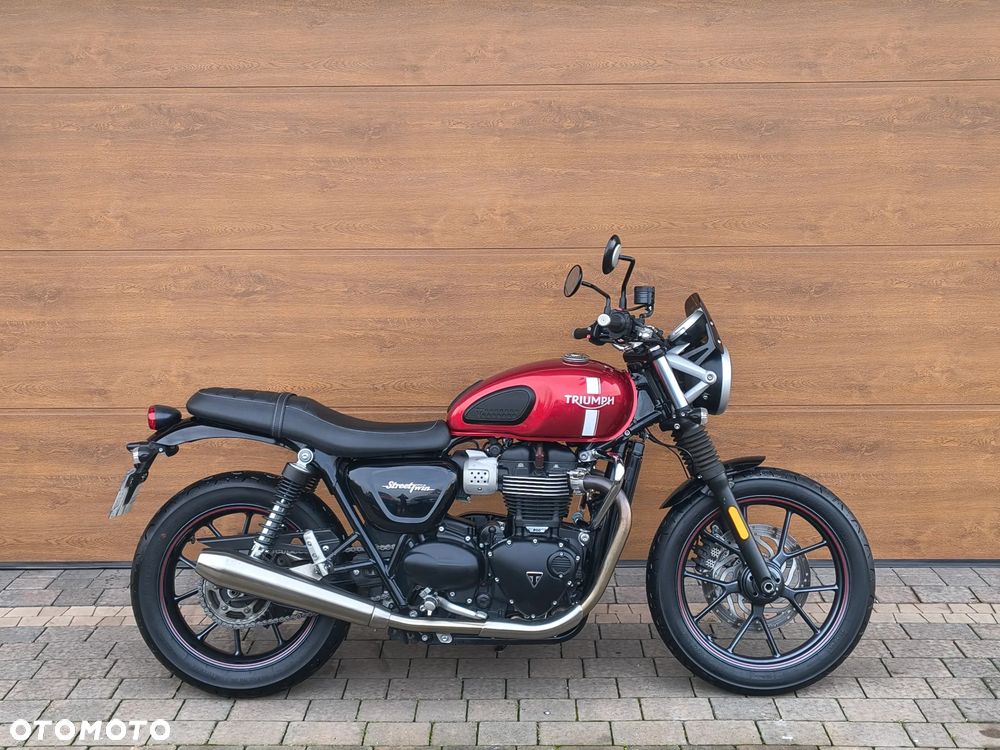 Triumph Street Twin - 2