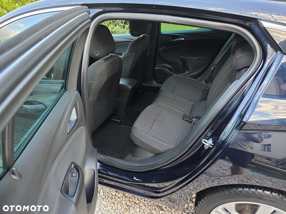 Opel Astra 1.4 Turbo Dynamic - 14
