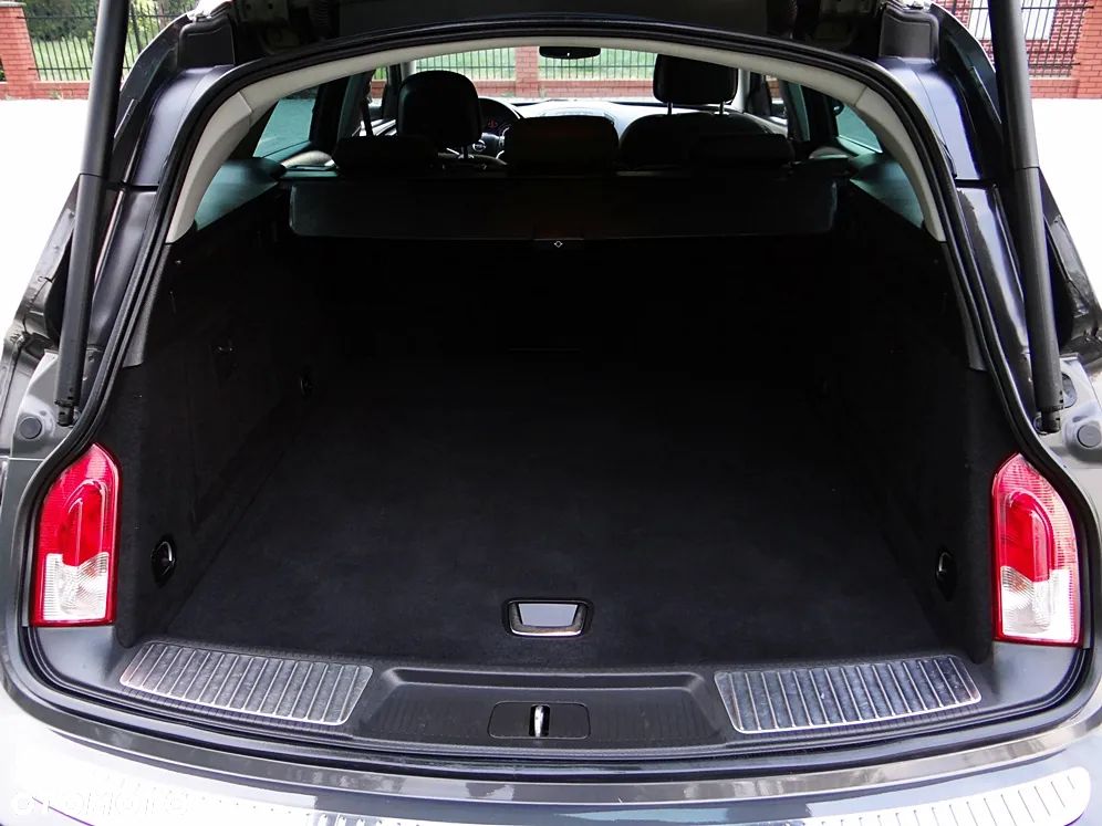 Opel Insignia 2.0 CDTI automatik Business Innovation - 40