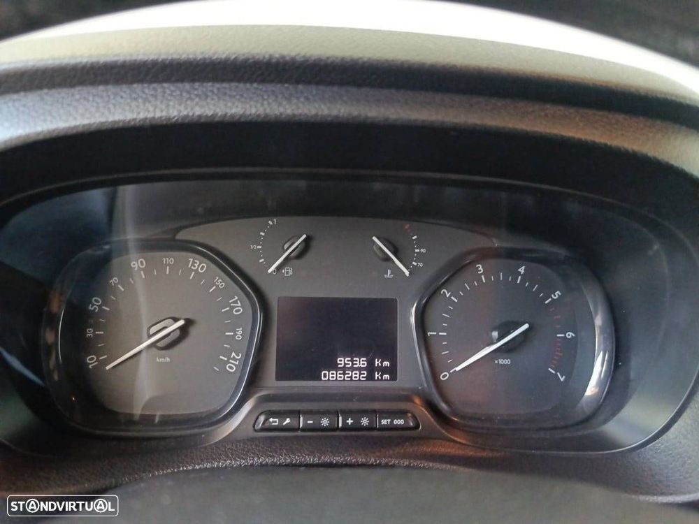 Peugeot Traveller 1.5 BlueHDi L2H1 Standard - 13