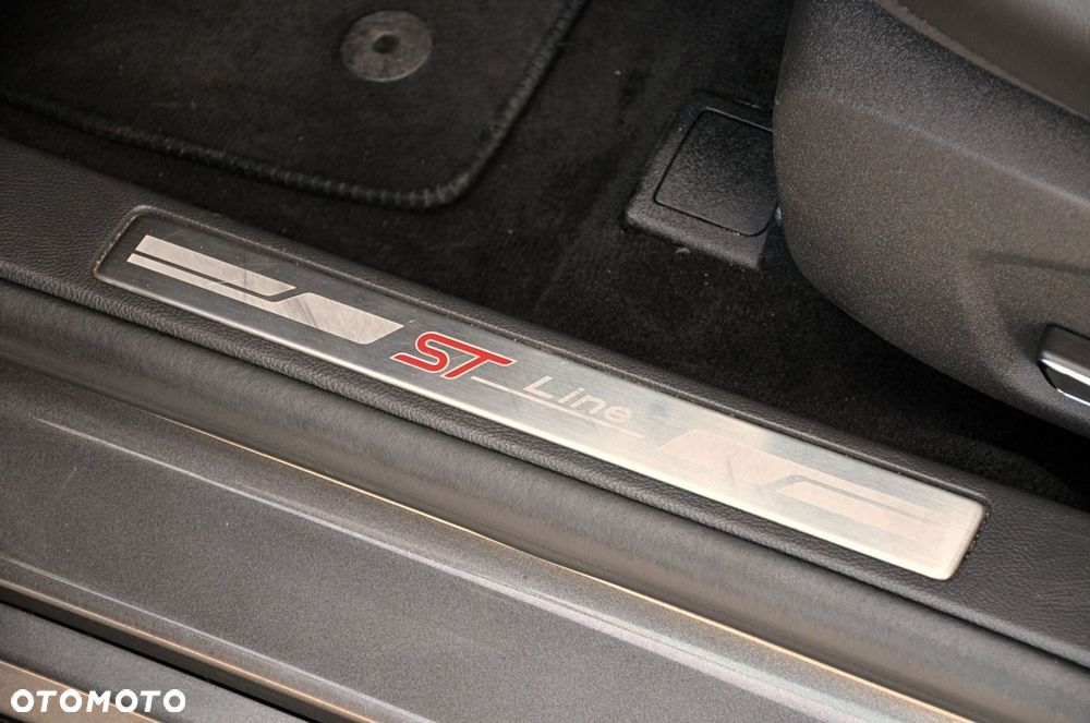 Ford Mondeo - 17