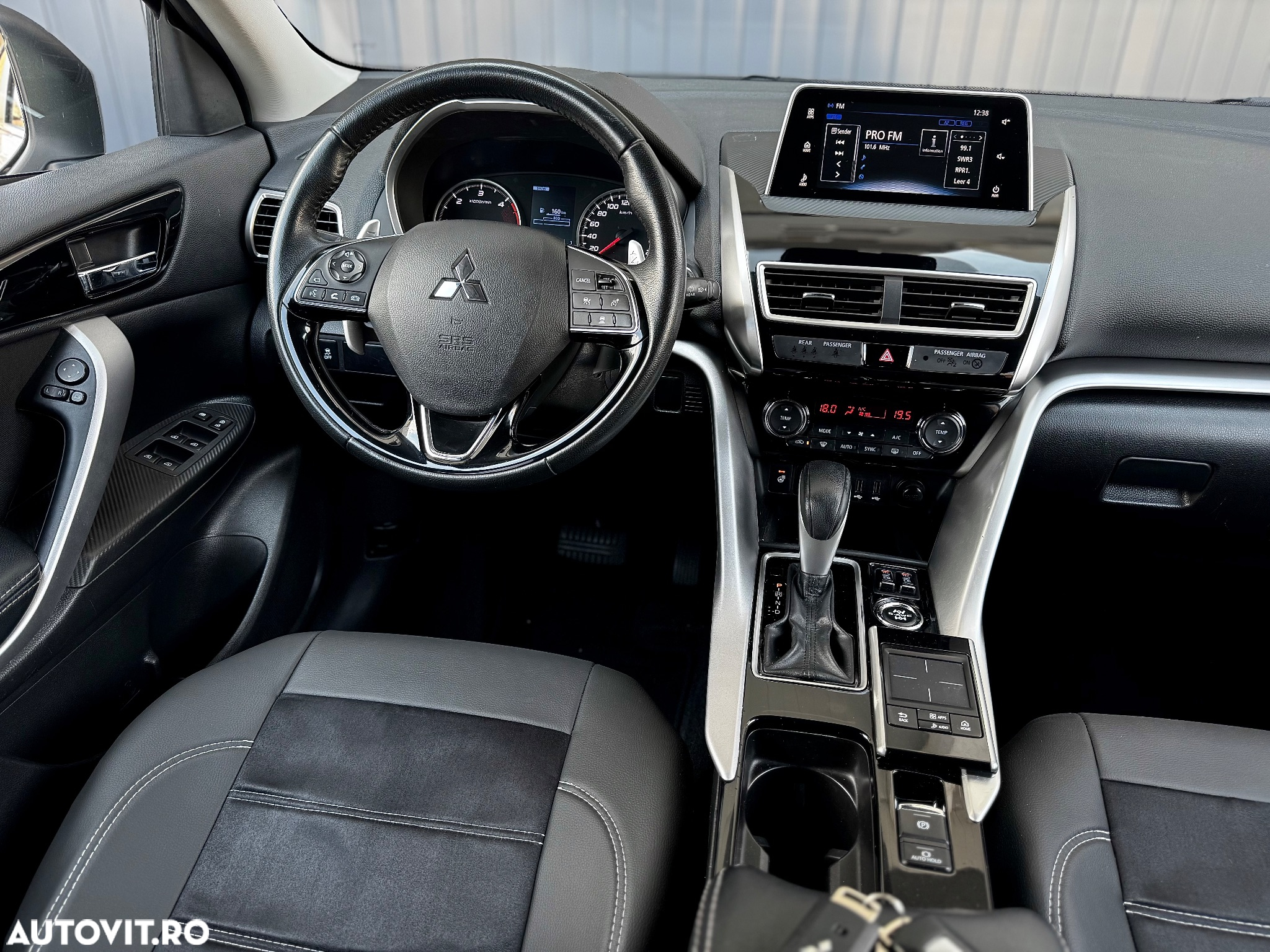 Mitsubishi Eclipse-Cross - 10