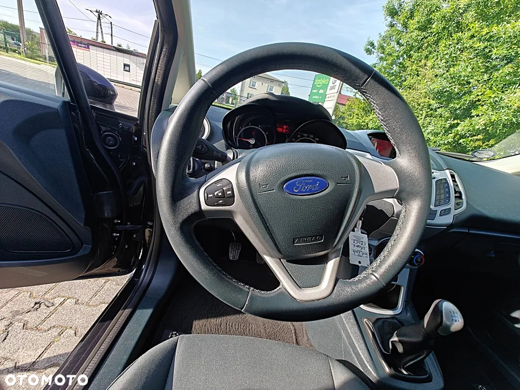 Ford Fiesta 1.25 Titanium - 20