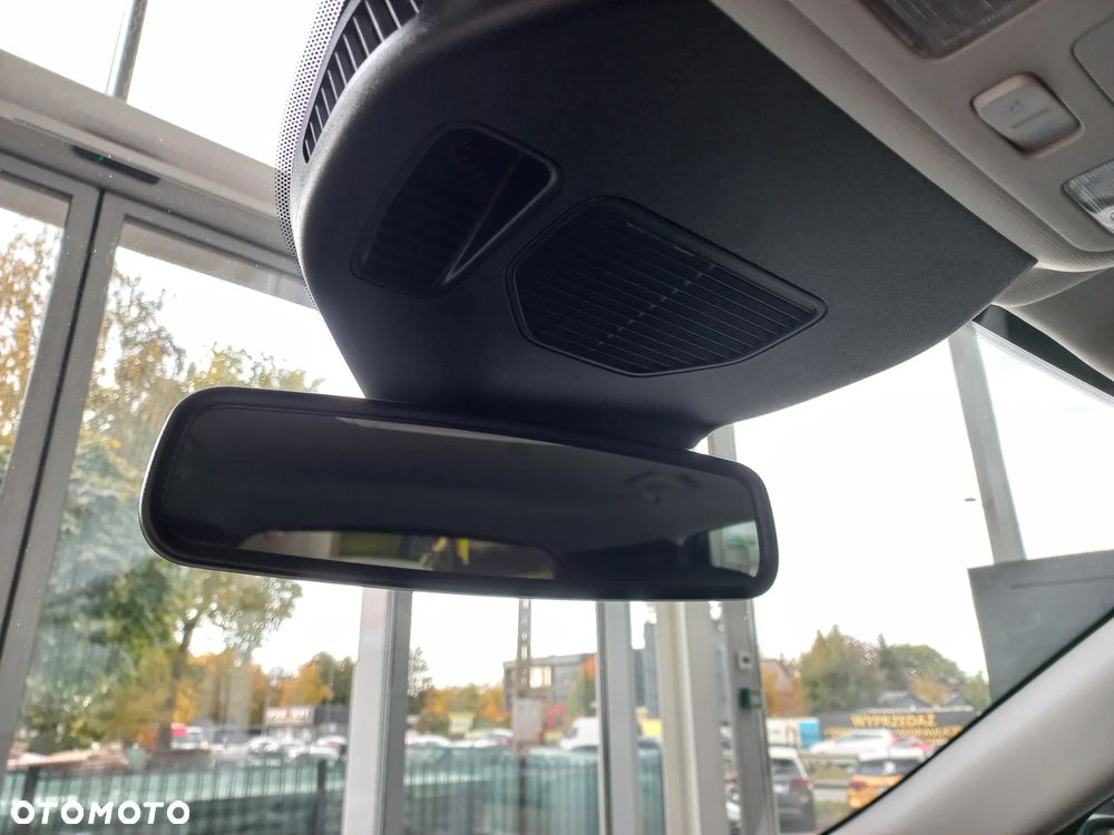 Ford Kuga 2.5 FHEV FWD Titanium X - 13