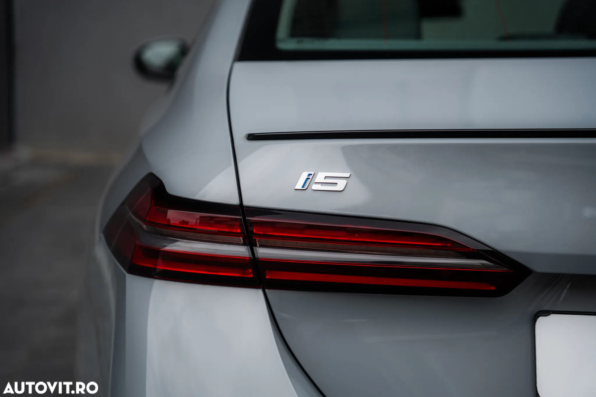 BMW i5 eDrive40 - 13