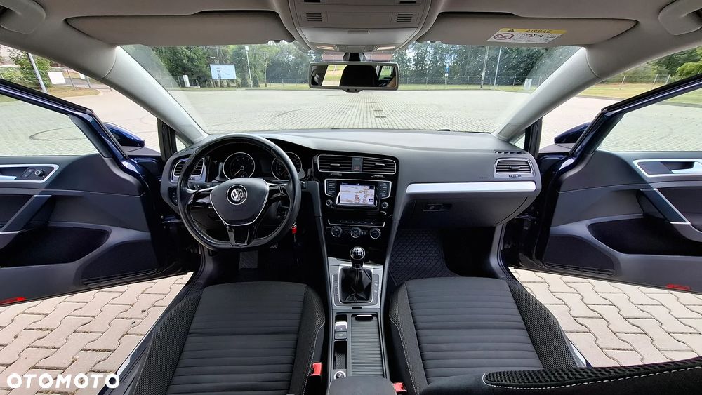 Volkswagen Golf 1.4 TSI BlueMotion Technology Cup - 29