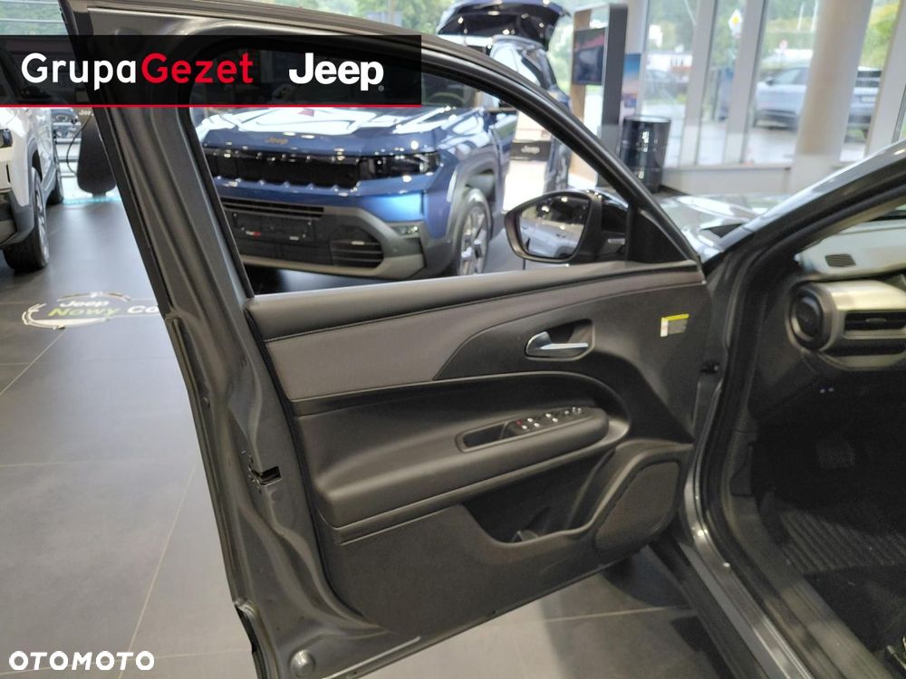 Jeep Avenger - 9
