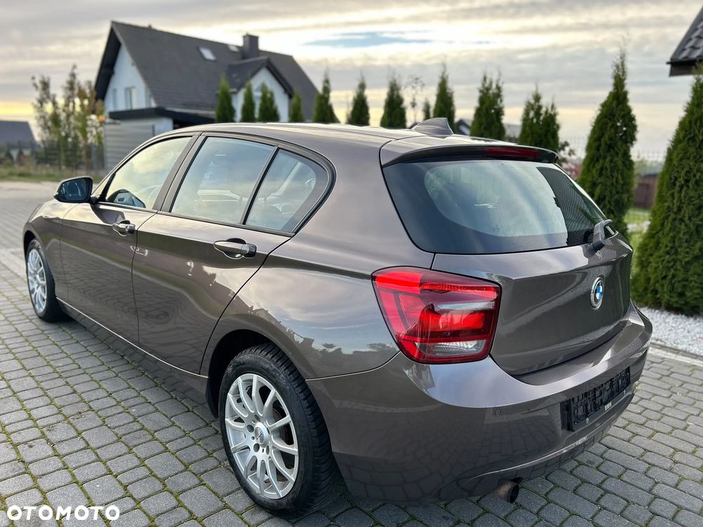 BMW Seria 1 - 21