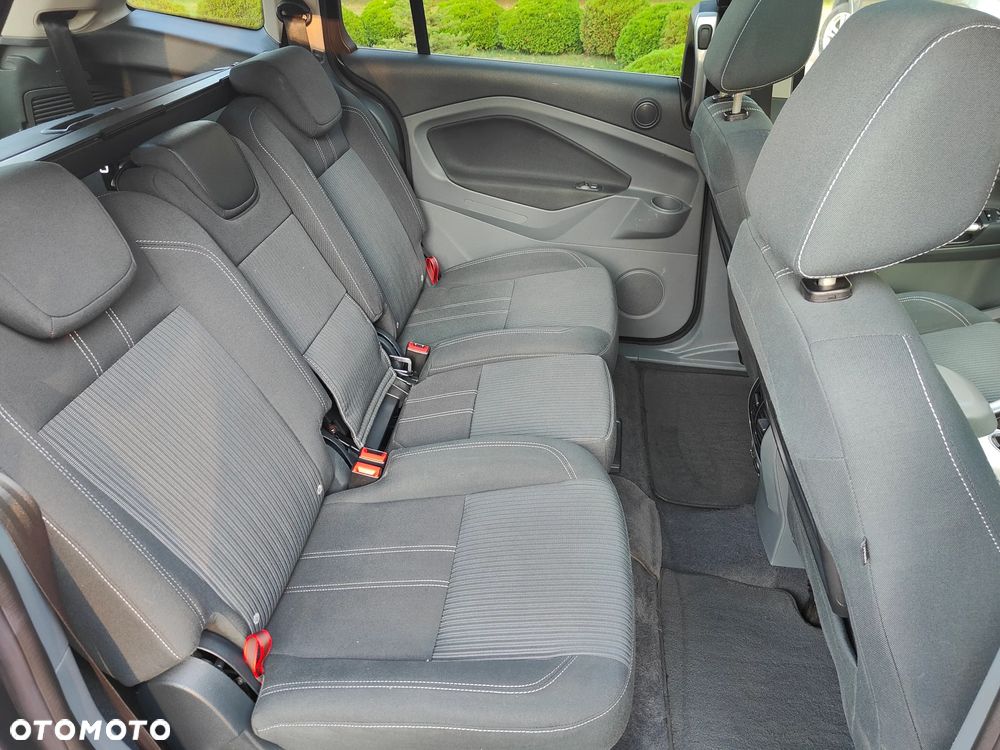 Ford Grand C-MAX 2.0 TDCi Titanium - 13